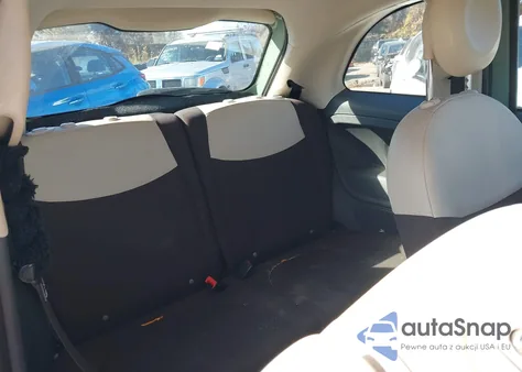 2013 Fiat 500 Pop z USA, uszkodzony, nr VIN 3C3CFFAR2DT742392